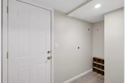 1325 Castle Court, Golden Valley, MN 55427 - Photo 27
