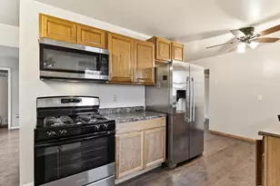 8352 Blaisdell Ave S, Bloomington, MN 55420 - Photo 11