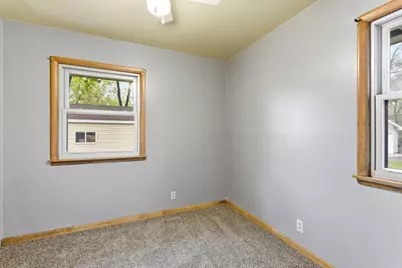 8352 Blaisdell Avenue S, Bloomington, MN 55420 - Photo 17
