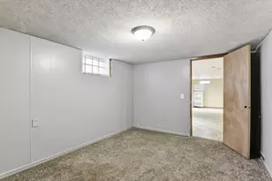 8352 Blaisdell Ave S, Bloomington, MN 55420 - Photo 25