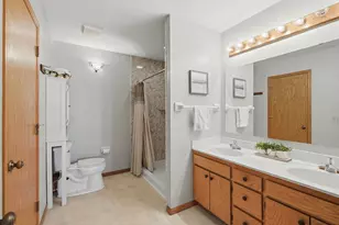 1174 Aston Cir, Burnsville, MN 55337 - Photo 29