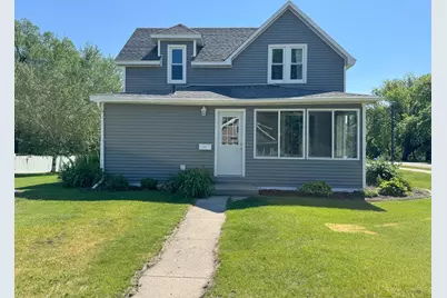 421 Bowling Avenue, Detroit Lakes, MN 56501 - Photo 1