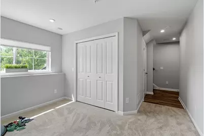 2857 Lexington Place N, Roseville, MN 55113 - Photo 19