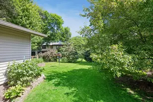 6030 Manchester Dr, Golden Valley, MN 55422 - Photo 45