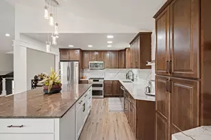 7712 N College Park Dr, Brooklyn Park, MN 55445 - Photo 11