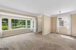 2133 Highland Pkwy, Saint Paul, MN 55116 - Photo 3