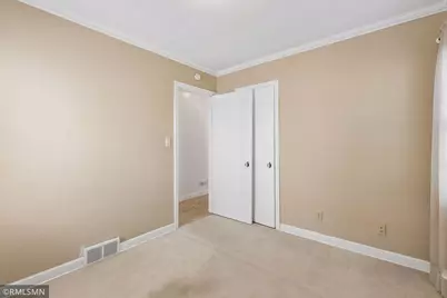 2133 Highland Parkway, Saint Paul, MN 55116 - Photo 13