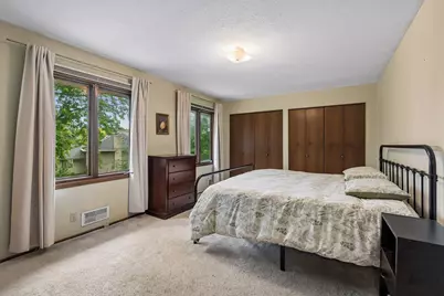 7840 W 100th Street, Bloomington, MN 55438 - Photo 25