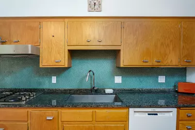 1373 Avon Street N, Saint Paul, MN 55117 - Photo 9