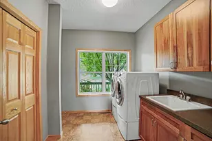 646 Tribute Pkwy, River Falls, WI 54022 - Photo 9