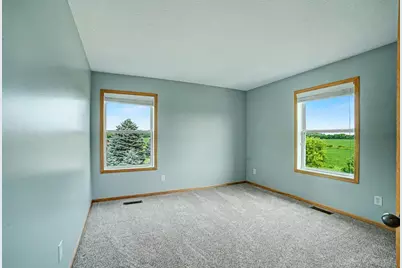 646 Tribute Parkway, River Falls, WI 54022 - Photo 19