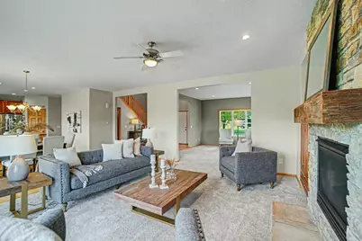 646 Tribute Parkway, River Falls, WI 54022 - Photo 9