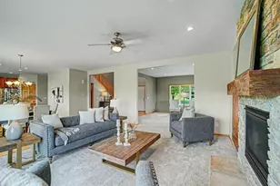 646 Tribute Pkwy, River Falls, WI 54022 - Photo 9