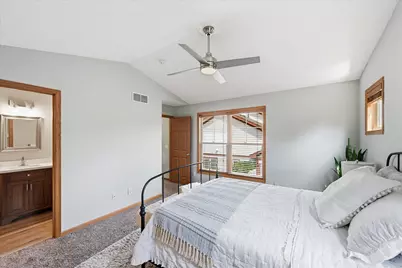4734 Humboldt Avenue N, Minneapolis, MN 55430 - Photo 19