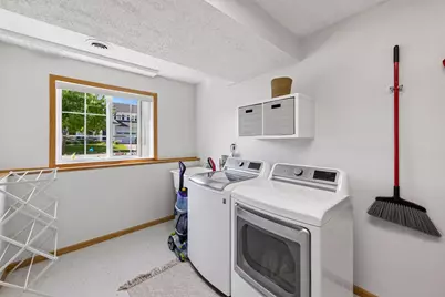 2229 Grimm Road, Chaska, MN 55318 - Photo 33