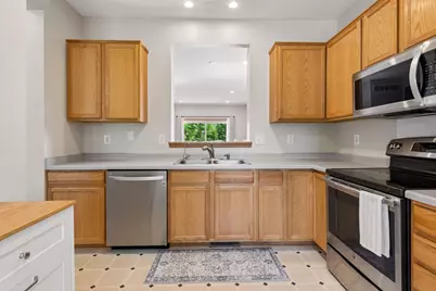 2229 Grimm Road, Chaska, MN 55318 - Photo 11