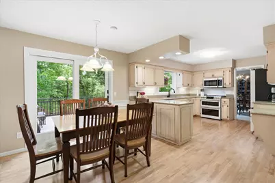 1308 Summit Oaks Drive, Burnsville, MN 55337 - Photo 15