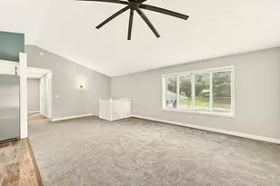 2605 Elmcroft Dr SW, Rochester, MN 55902 - Photo 5