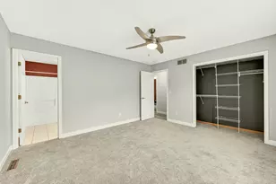 2605 Elmcroft Dr SW, Rochester, MN 55902 - Photo 21