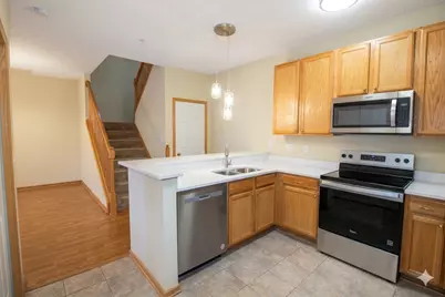 1591 Woodlynn Avenue #2, Maplewood, MN 55109 - Photo 5