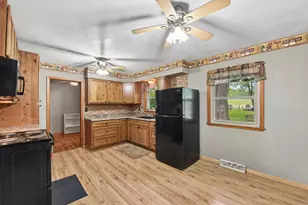 538 S Wasson Ln, River Falls, WI 54022 - Photo 7