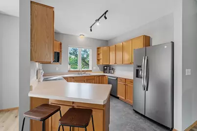 1416 McAndrews Road E, Burnsville, MN 55337 - Photo 5