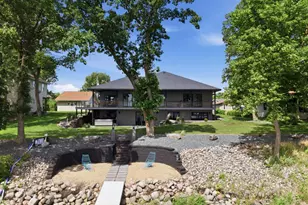826 Shorewood Dr, Detroit Lakes, MN 56501 - Photo 9