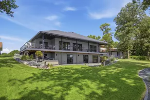 826 Shorewood Dr, Detroit Lakes, MN 56501 - Photo 5