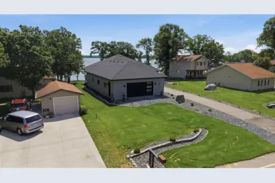 826 Shorewood Drive, Detroit Lakes, MN 56501 - Photo 57