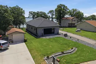826 Shorewood Dr, Detroit Lakes, MN 56501 - Photo 57