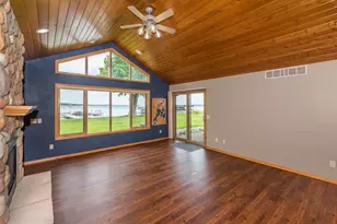 10442 Gull Point Rd, East Gull Lake, MN 56401 - Photo 9