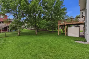 3529 Rose Ct N, Brooklyn Park, MN 55443 - Photo 37
