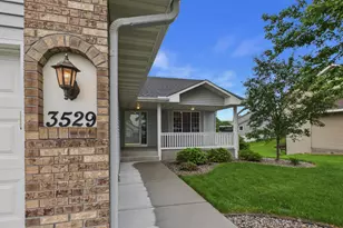 3529 Rose Ct N, Brooklyn Park, MN 55443 - Photo 3