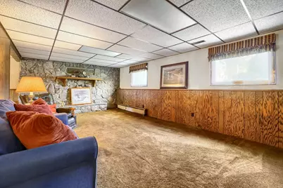 2284 Standridge Avenue, Maplewood, MN 55109 - Photo 13
