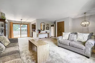 2284 Standridge Ave, Maplewood, MN 55109 - Photo 5