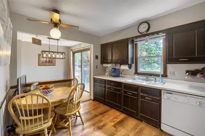 2284 Standridge Avenue, Maplewood, MN 55109 - Photo 11