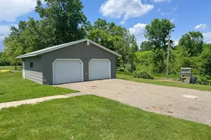 210 2nd Ave S, Dent, MN 56528 - Photo 31
