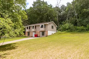 1926 Bear Ct SE, Rochester, MN 55904 - Photo 17