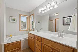 1803 Countryside Dr, Shakopee, MN 55379 - Photo 17