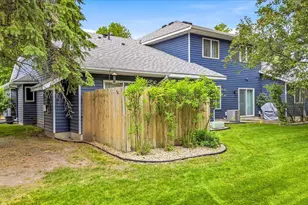 3246 Edgerton St, Vadnais Heights, MN 55127 - Photo 23