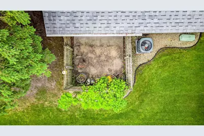 3246 Edgerton Street, Vadnais Heights, MN 55127 - Photo 27