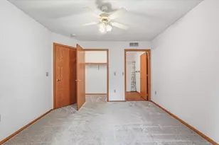 3246 Edgerton St, Vadnais Heights, MN 55127 - Photo 15