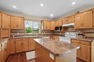 21022 Fruitwood Rd, Richmond, MN 56368 - Photo 11