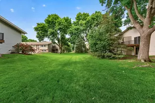 5955 Fernwood St, Shoreview, MN 55126 - Photo 25
