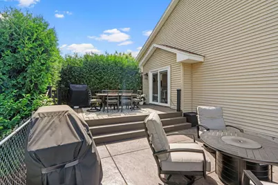 9840 Kirkwood Lane N, Maple Grove, MN 55369 - Photo 5