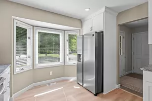 9840 Kirkwood Ln N, Maple Grove, MN 55369 - Photo 17