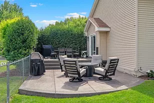 9840 Kirkwood Ln N, Maple Grove, MN 55369 - Photo 5