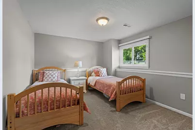 9840 Kirkwood Lane N, Maple Grove, MN 55369 - Photo 41