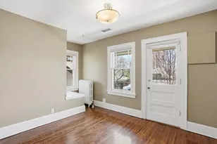 2200 Kenwood Pkwy, Minneapolis, MN 55405 - Photo 31