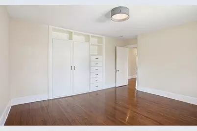 2200 Kenwood Parkway, Minneapolis, MN 55405 - Photo 17